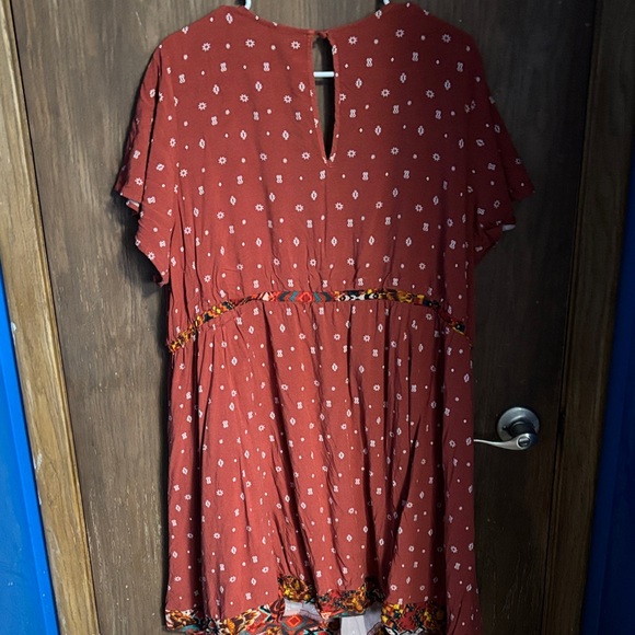 Torrid Rust Red Patterned Mini Dress - Picture 2 of 11